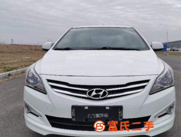 现代 瑞纳 2016款 1.4 自动 GLS 智能型 