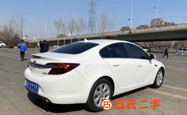 别克 君威 2014款 1.6T 手自一体 时尚技术型