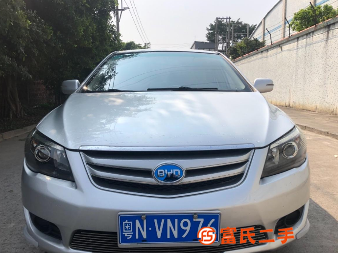 比亚迪L3 2012款 1.5 手动 尊贵型 