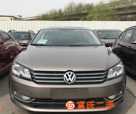 大众 帕萨特 2013款 1.8TSI 双离合 尊荣导航版