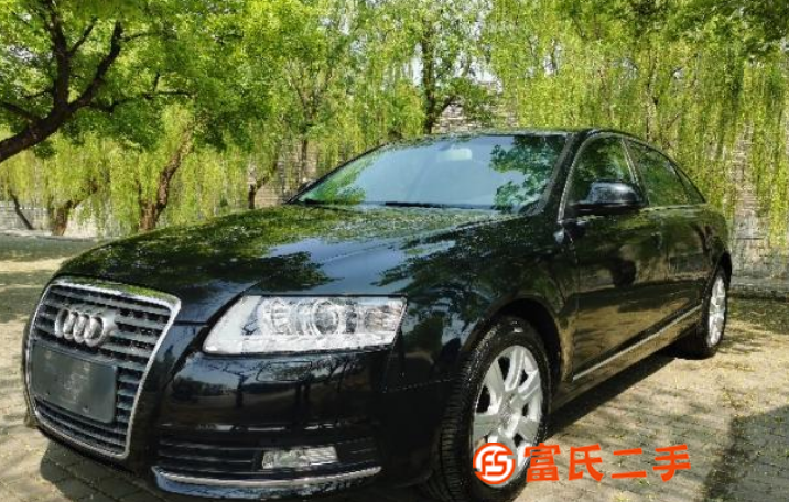 奥迪A6 2010款 A6L 2.4 无级 豪华型