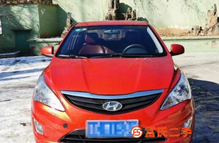 现代 瑞纳 2013款 瑞纳-三厢 1.4 自动 GL 标准 