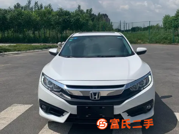 本田 思域 2019款 1.5T 无级 220TURBO 燃