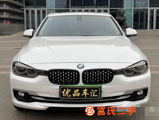 宝马3系 2016款 320Li 2.0T 手自一体 豪华设