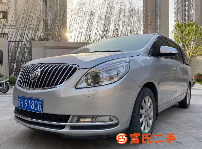 别克GL8 2011款 GL8 豪华商务车 3.0 手自一体