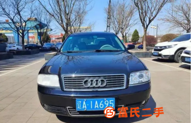 奥迪 奥迪A6 2005款 A6L 2.4 无级 舒适型 