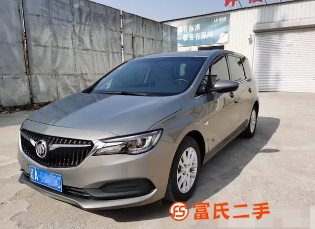 别克GL6 2018款 1.3T 手自一体 18T 6座精英 