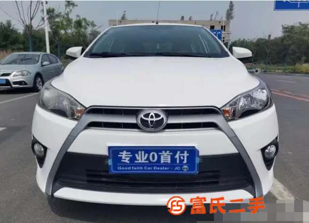 丰田 雅力士 2015款 YARiS L 致炫 1.5G 手 