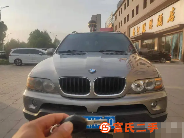 宝马X5 2004款 X5 4.6is 4.6 手自一体 V 