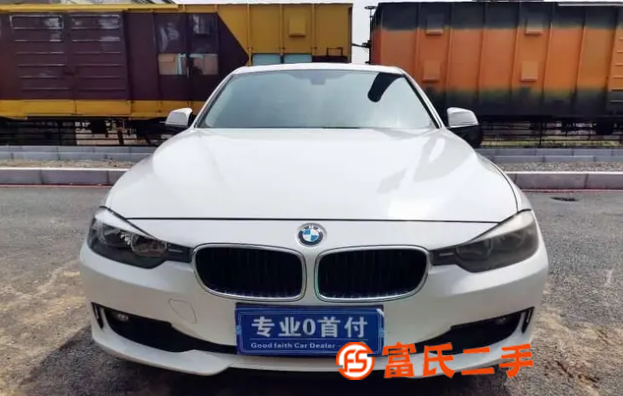 宝马3系 2013款 316i 1.6T 手自一体 运动设计 