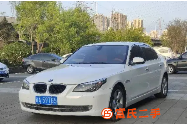 宝马5系 2010款 520Li 2.0 手自一体 豪华型