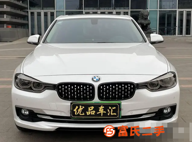宝马3系 2016款 320Li 2.0T 手自一体 豪华设 