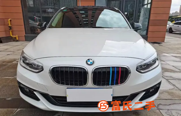 宝马1系 2018款 118i 1.5T 手自一体 运动型( 