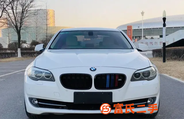 宝马5系 2012款 523Li 2.5 手自一体 豪华型