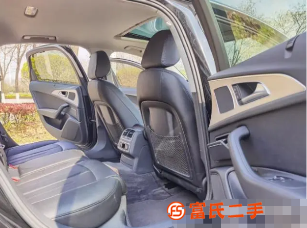 奥迪 奥迪A6 2016款 A6L 1.8TFSI 双离合 