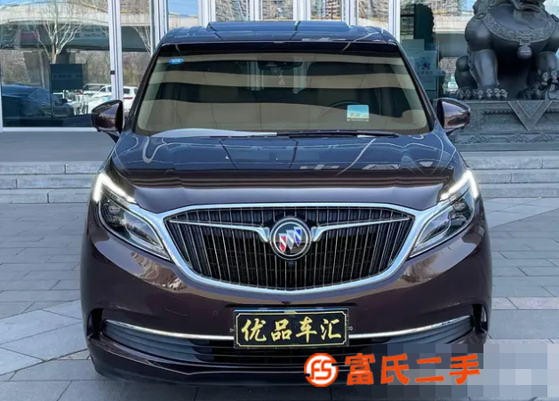 别克GL8 2018款 GL8 ES 豪华商旅车 2.0T 