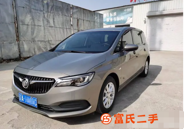 别克GL6 2018款 1.3T 手自一体 18T 6座精英