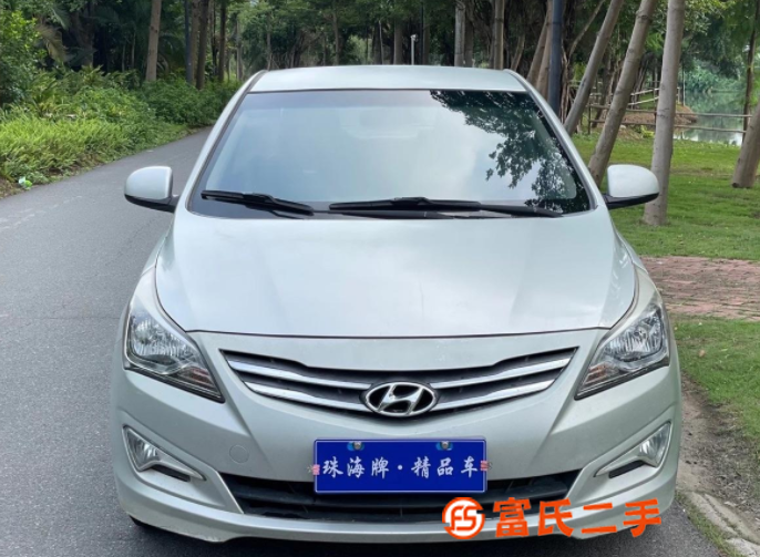 现代 瑞纳 2014款 1.4 手动 TOP 