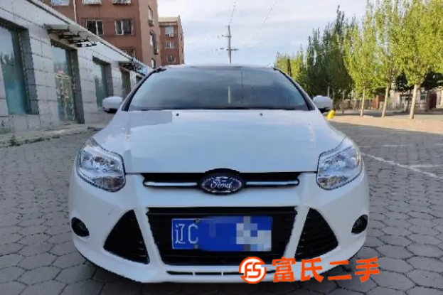 福特 福克斯 2015款 福克斯-两厢 1.6 手动 舒适型 