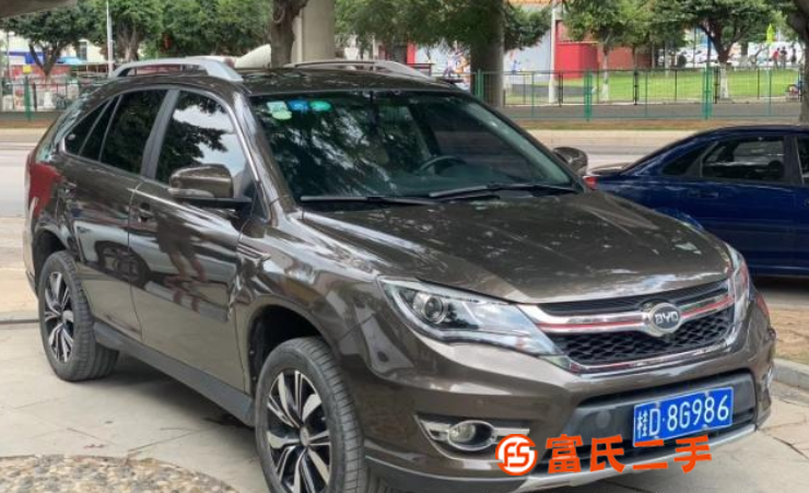  比亚迪S7 2017款 2.0T 双离合 尊贵型 