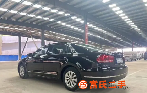 大众 帕萨特 2014款 1.8TSI 手自一体 尊荣版