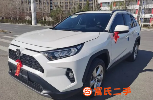 丰田RAV4 2020款 RAV4荣放 2.0 无级 两驱都 
