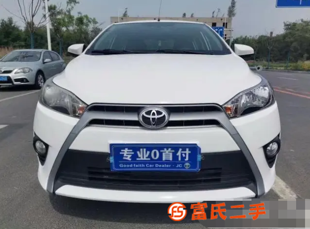 丰田 雅力士 2015款 YARiS L 致炫 1.5G 手 