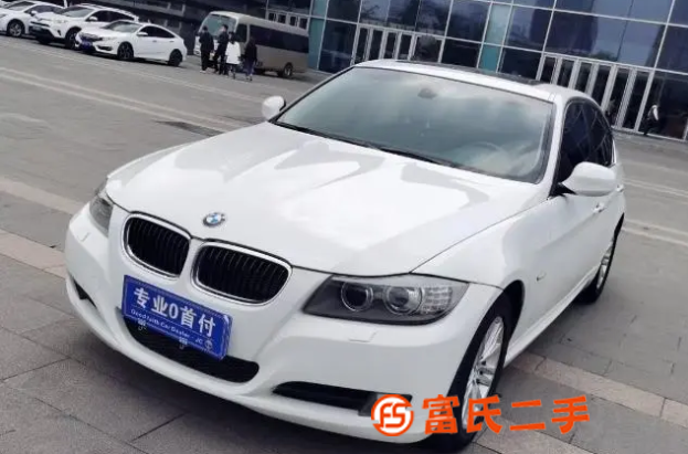 宝马 宝马3系 2012款 320i 2.0 手自一体 豪华 