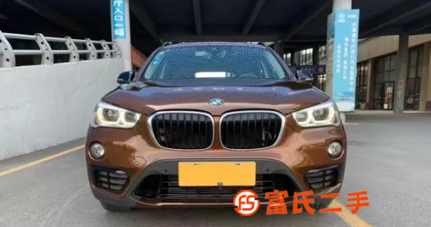 宝马 宝马X1 2016款 X1 xDrive25Li 2. 