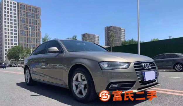 奥迪A4 2013款 A4L 2.0TFSI 无级 35TF