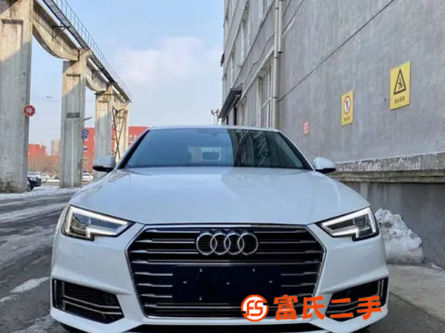 奥迪A4 2019款 A4L 2.0TFSI 双离合 40T 