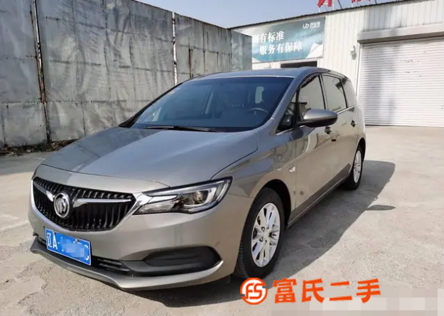 别克GL6 2018款 1.3T 手自一体 18T 6座精英 