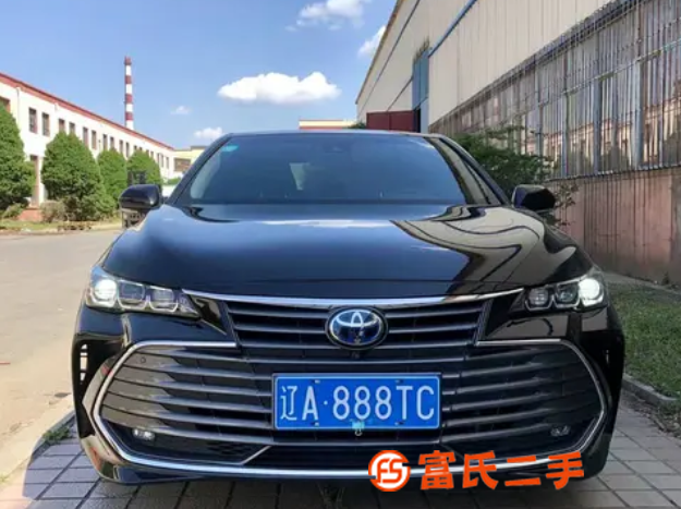 丰田 亚洲龙 2019款 亚洲龙双擎 2.5 无级 XLE尊 