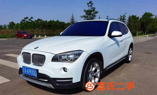 宝马X1 2015款 X1 xDrive20i 2.0T 手 