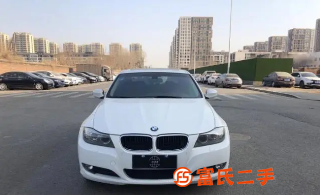 宝马 宝马3系 2010款 320i 2.0 手自一体 豪华 