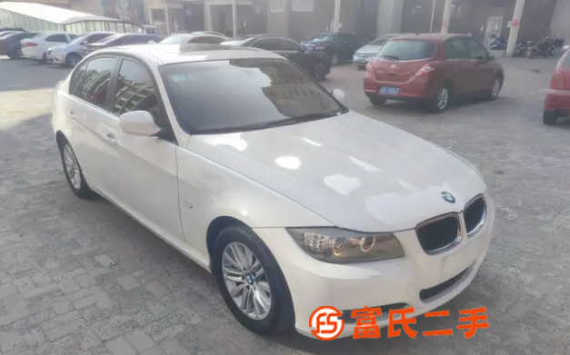 宝马3系 2011款 320i 2.0 手自一体 时尚型