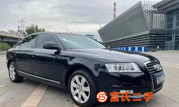 奥迪A6 2010款 A6L 2.4 无级 豪华型 