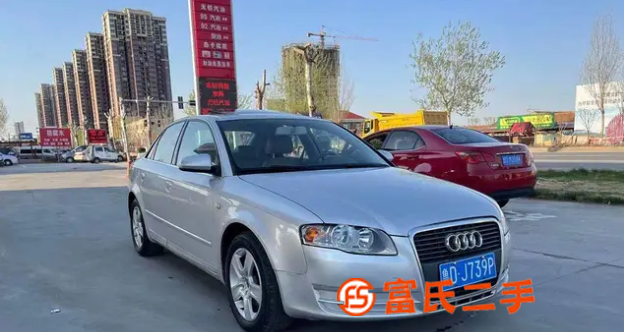 奥迪A4 2007款 1.8T 无级 豪华型 