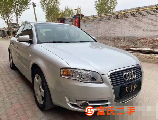 奥迪A4 2006款 1.8T 无级 舒适型 