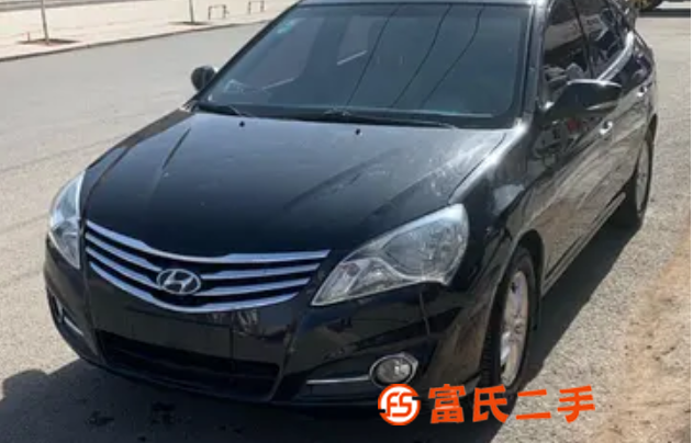 现代 伊兰特 2013款 伊兰特 朗动 1.6 手自一体 G 