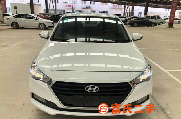 现代 悦纳 2017款 悦纳RV 1.4 手动 GLS 炫酷 