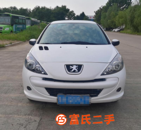  标致207 2013款 207 Cross 1.6 手 