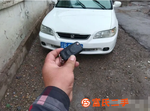 本田 雅阁 2001款 第六代雅阁 2.3 自动 VTi-L 