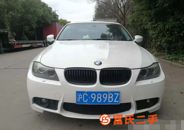 宝马 宝马3系 2010款 320i 2.0 手自一体 豪华 