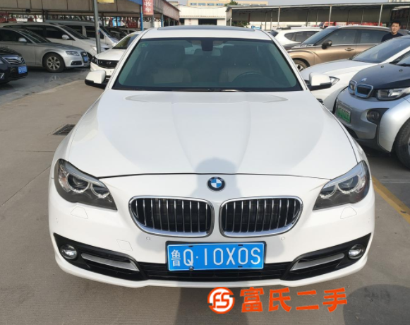 精品宝马520 