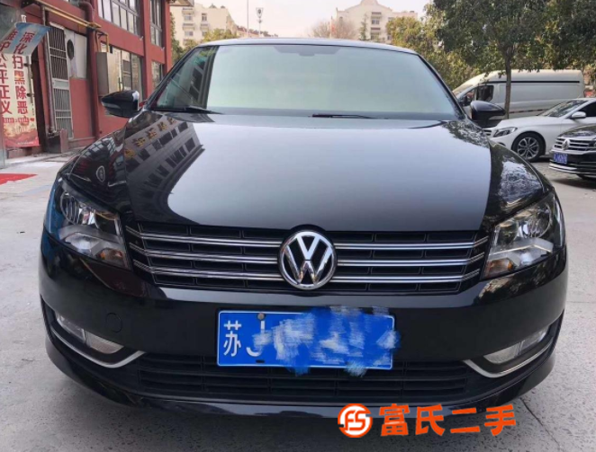 大众 帕萨特 2014款 1.8TSI 手自一体 尊荣版