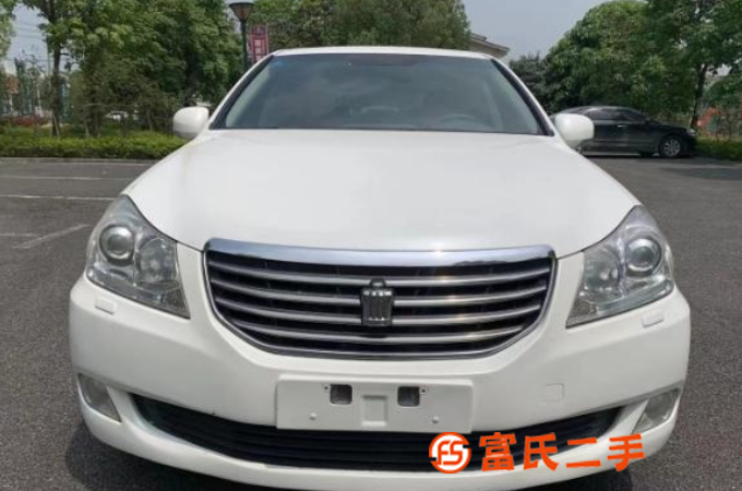 丰田 皇冠 2010款 2.5 手自一体 Royal 真皮导 