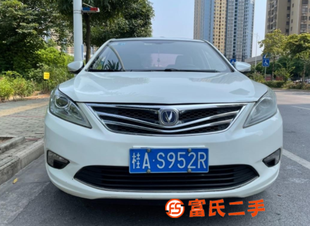 长安 逸动 2014款 1.6 手动 尊贵型
