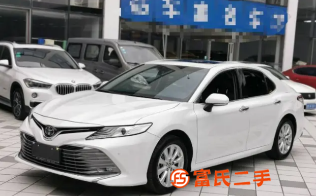 丰田 凯美瑞 2019款 凯美瑞 运动 2.0S 无级 锋尚