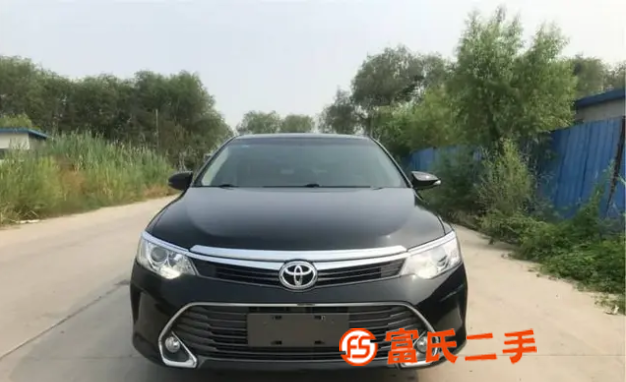 丰田 凯美瑞 2016款 2.0E 手自一体 十周年纪念精英 